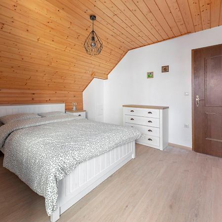 Holiday Home Kersnik Бохин Екстериор снимка