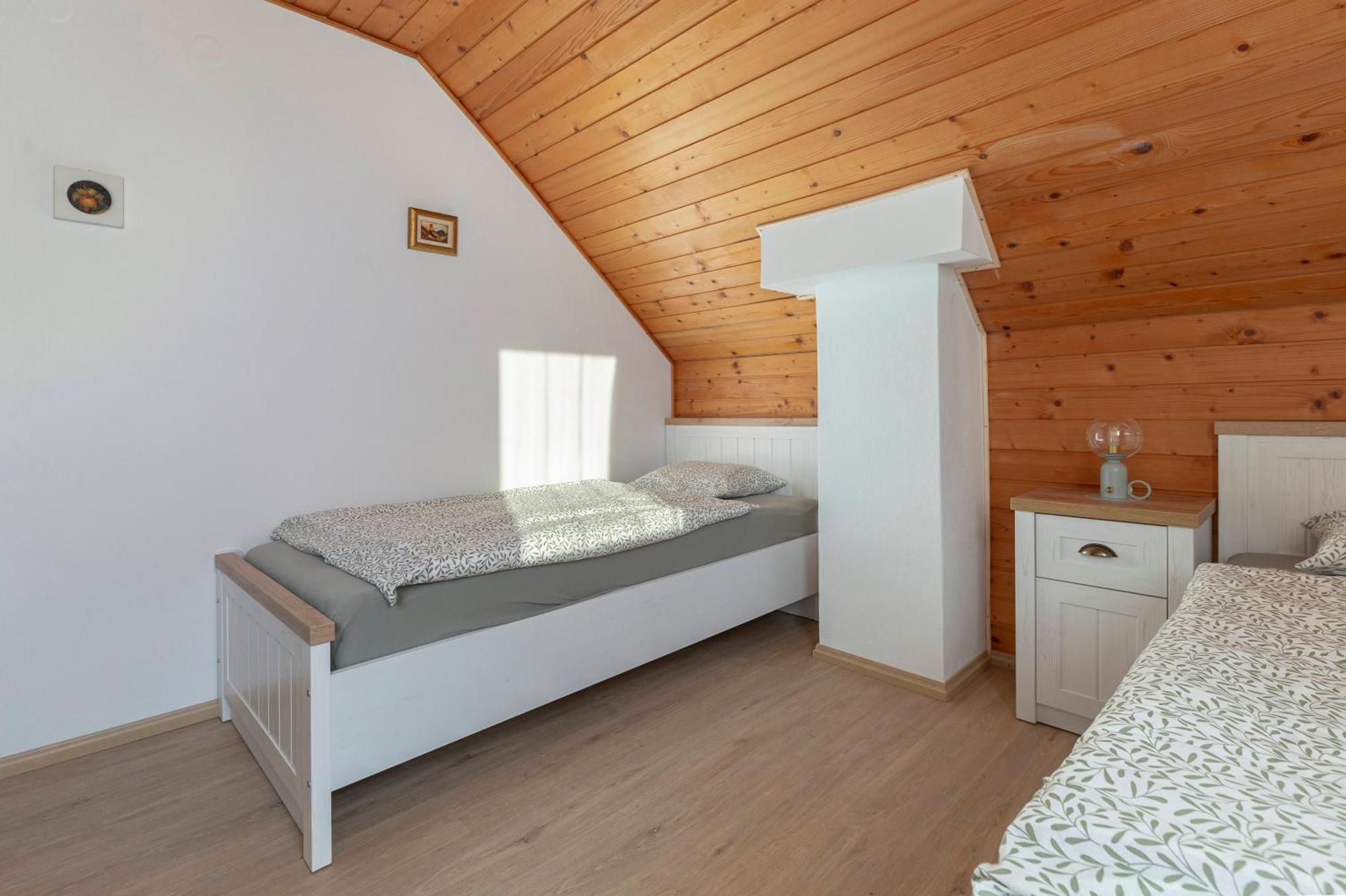 Holiday Home Kersnik Бохин Екстериор снимка